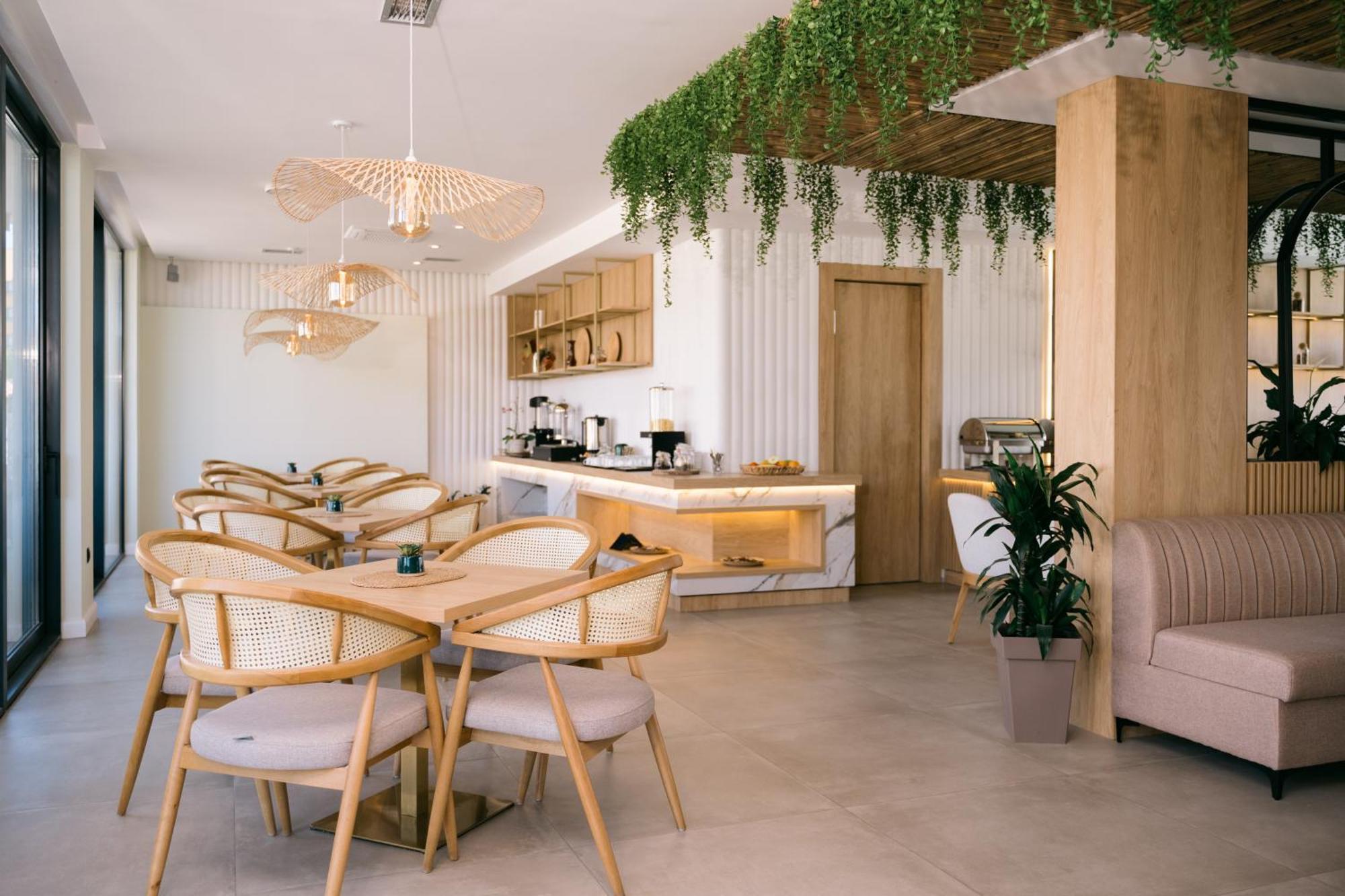 Hotel Teuta Ülgün Dış mekan fotoğraf
